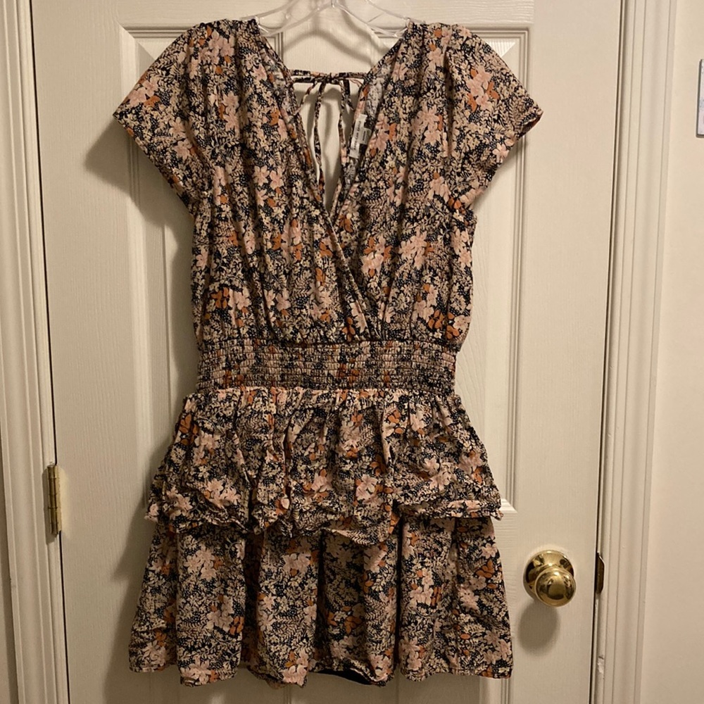 🟢 American Eagle Women’s Mini Dress (size M)